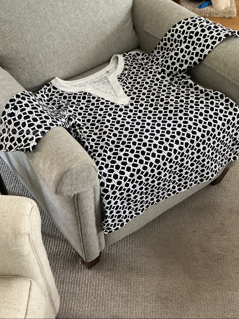 Tommy Bahama Black and White Geometric V-Neck Blouse or Swim Cover Up